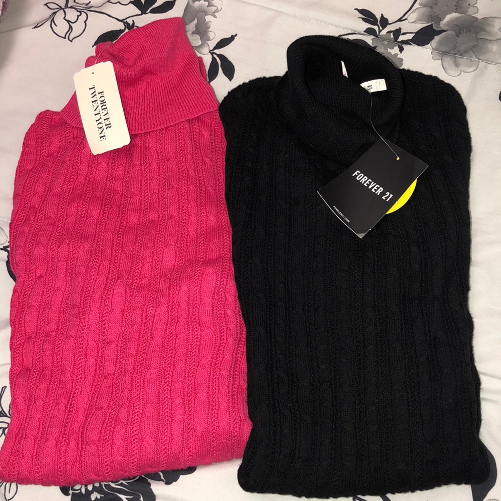 2 Turtle Necks Bundle